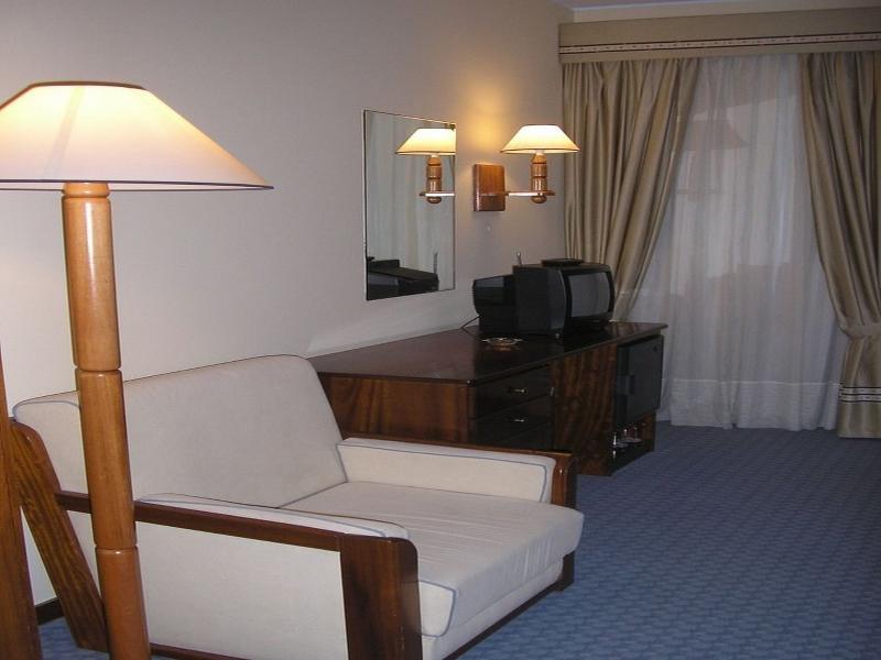 Hotel Estacao - Брага Экстерьер фото