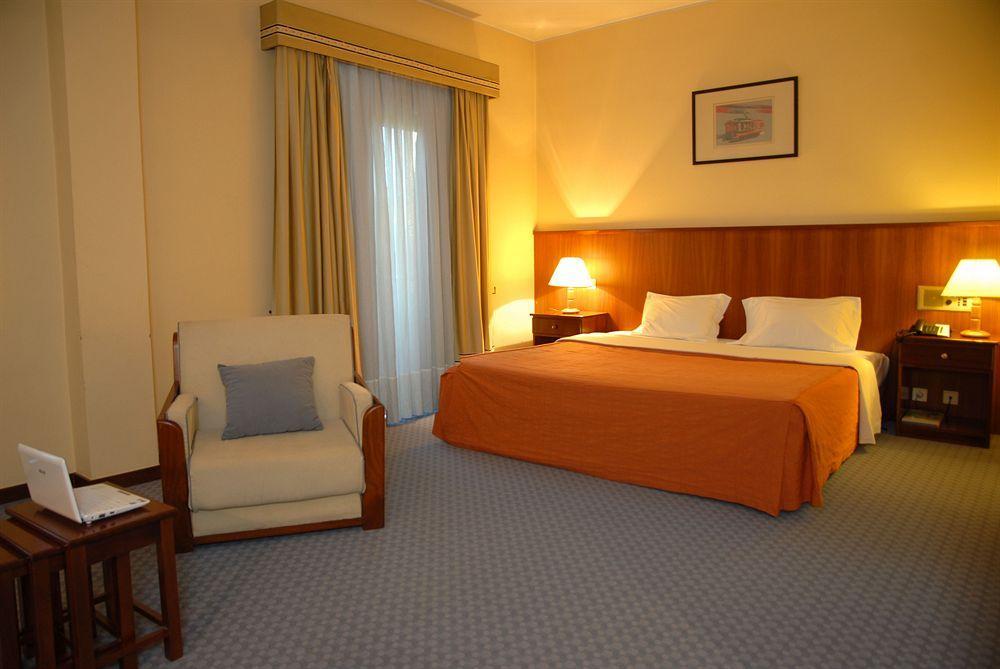 Hotel Estacao - Брага Экстерьер фото